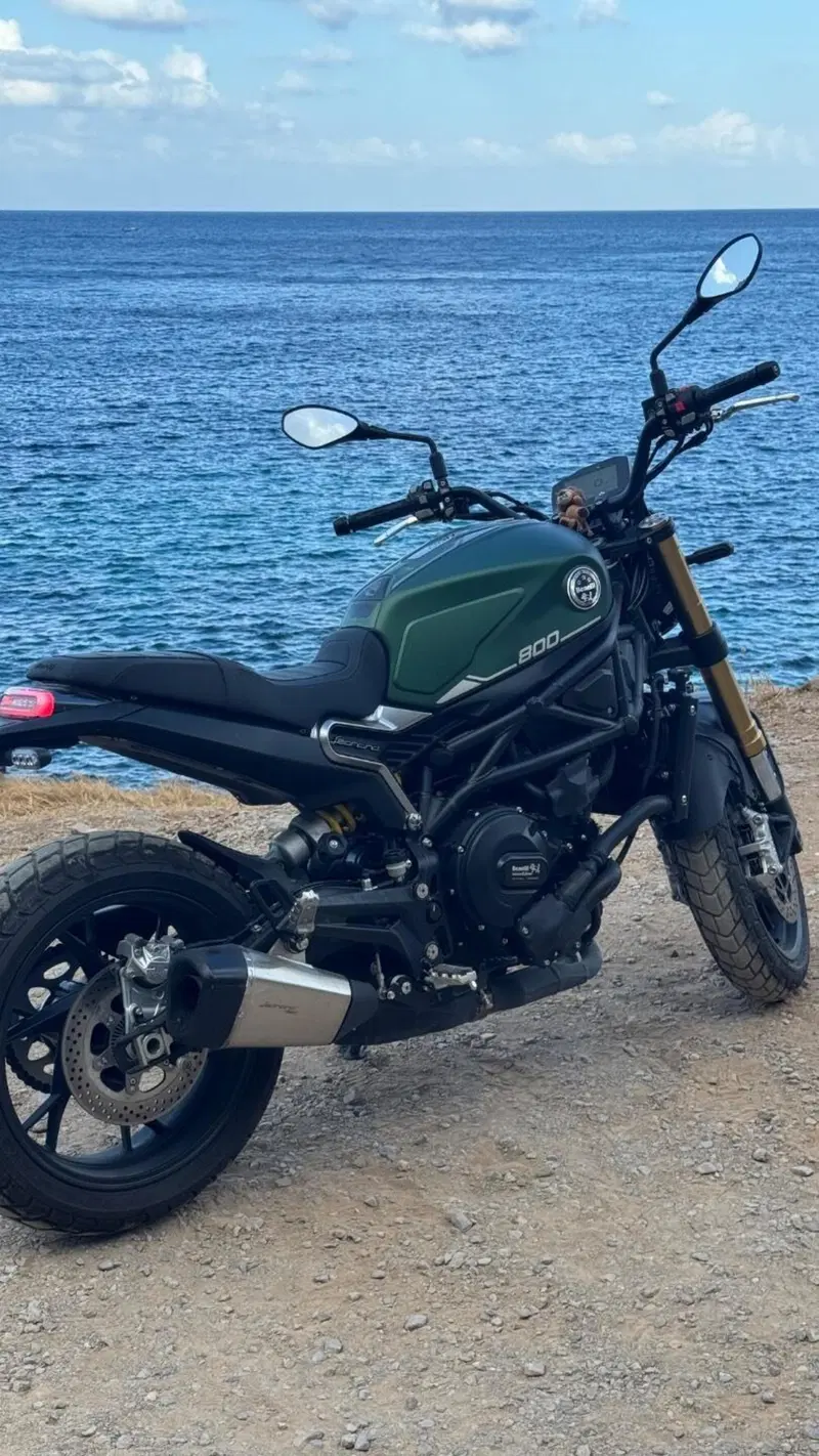 Benelli Leoncino 800 (2022 - 26)