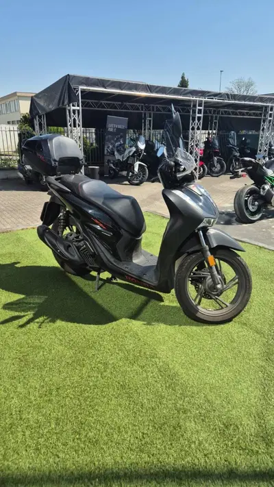 Honda SH 150i Sport (2024 - 25) usata