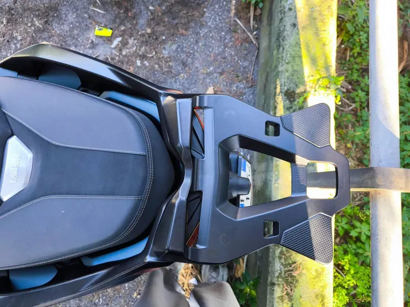 Yamaha X-Max 300 Tech Max (2021 - 24) (7)