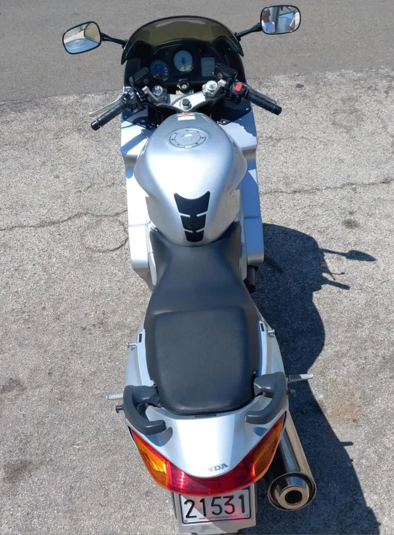 Honda vfr 800  (3)