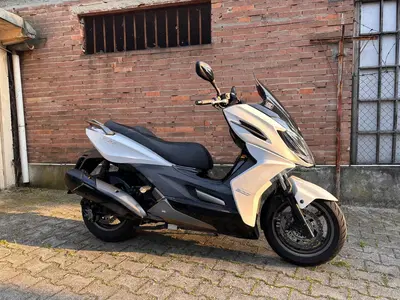 Kymco K-Xct 300i (2012 - 17) usata