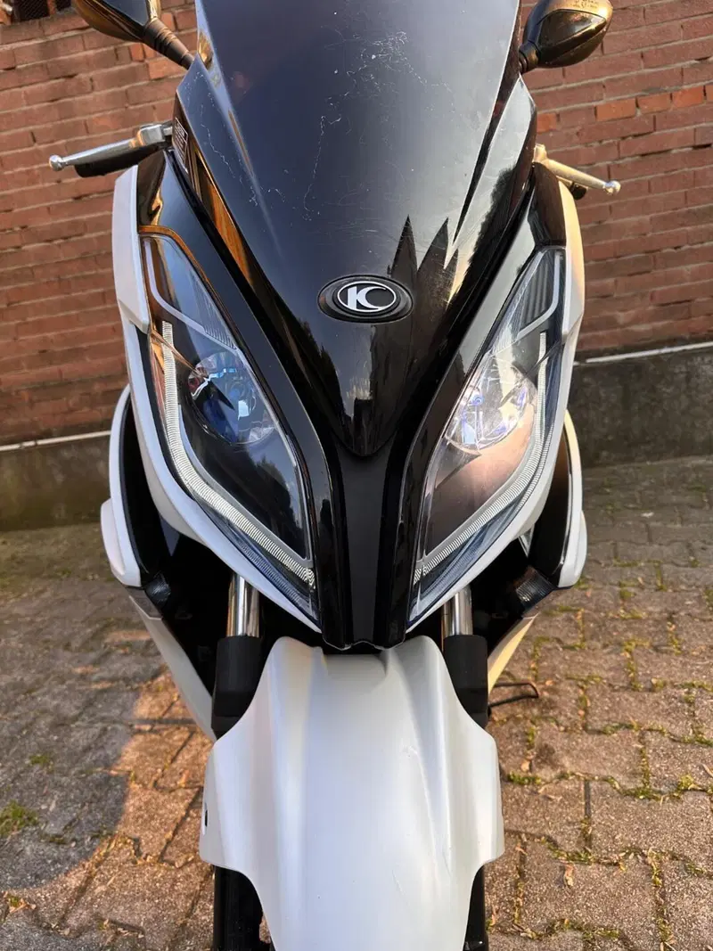 Kymco K-Xct 300i (2012 - 17) (9)