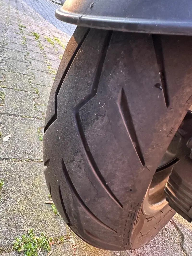 Kymco K-Xct 300i (2012 - 17) (11)
