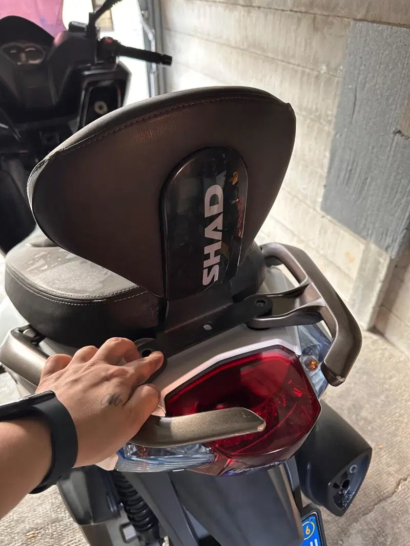 Kymco K-Xct 300i (2012 - 17) (12)