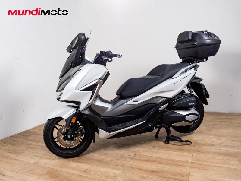 Honda Forza 350 (2025 - 26) (8)