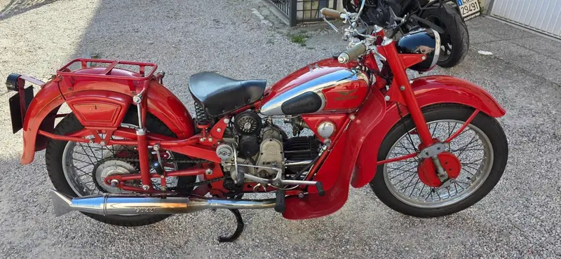 Moto Guzzi GTV (6)