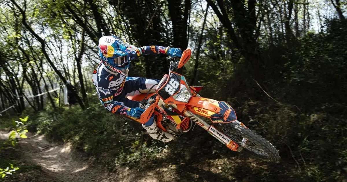 EnduroGP26 # Italia. &Egrave; Mondiale! Chi sono i Piloti e i Team pi&ugrave; in forma? [VIDEO]