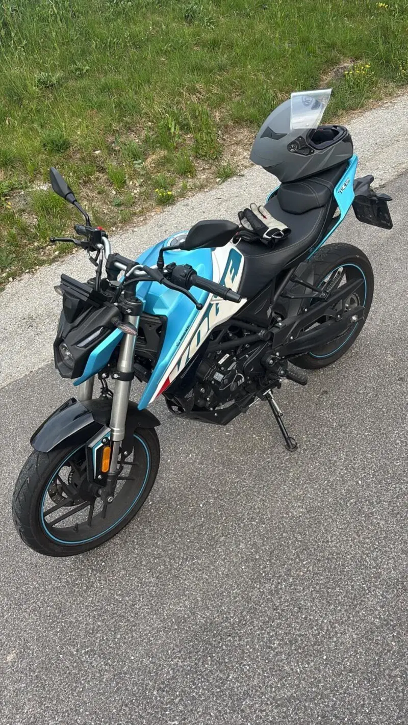 Voge Brivido 125R (2023 - 26) (6)