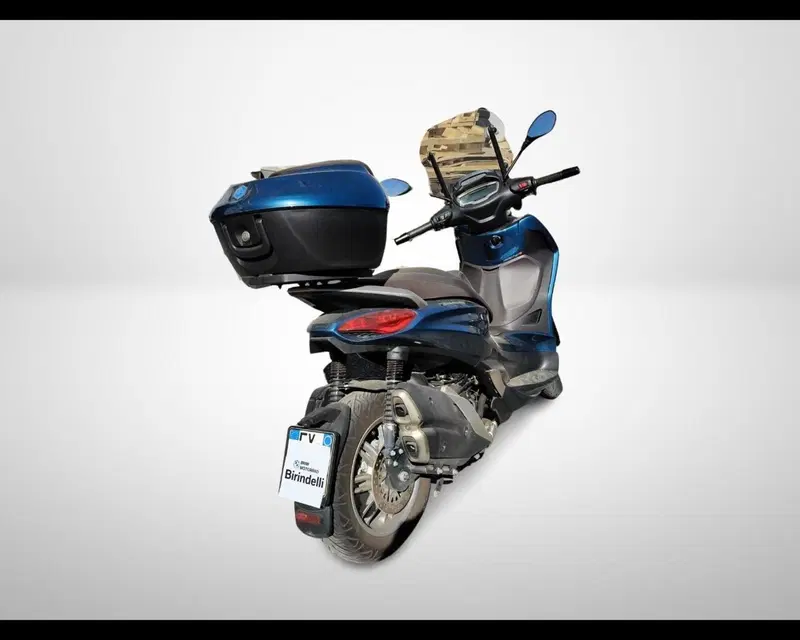 Piaggio Beverly 400 ABS-ASR (2021 - 24) (3)