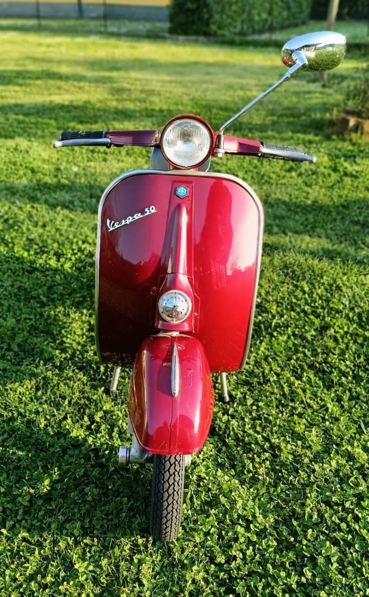 Piaggio Vespa 50 R (8)