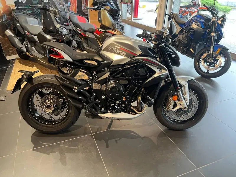 MV Agusta Dragster 800 RC SCS (2021 - 22)