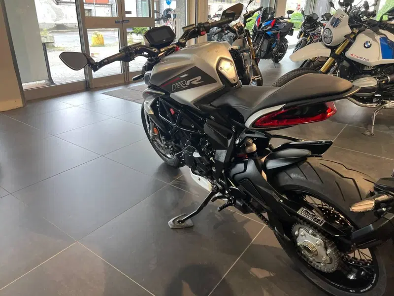 MV Agusta Dragster 800 RC SCS (2021 - 22) (8)