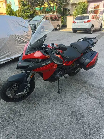 Ducati Multistrada V2 S (2022 - 24) usata