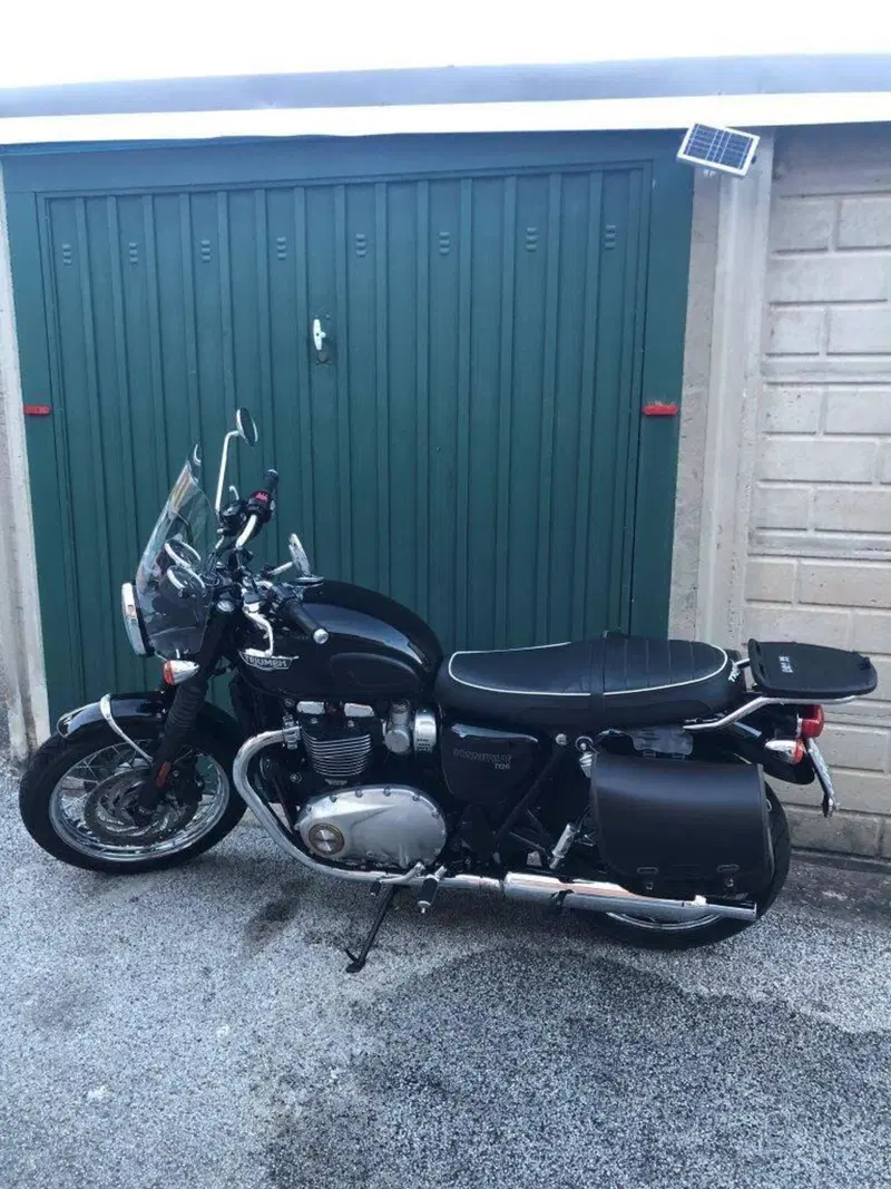 Triumph Bonneville T120 (2016 - 20) (3)