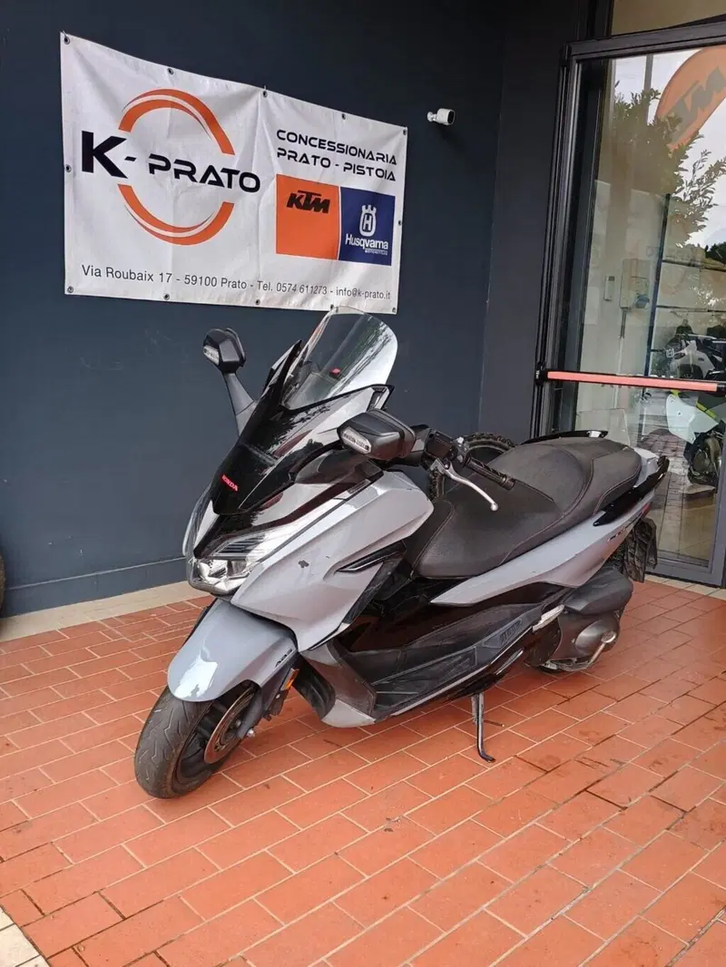 Honda Forza 300 Deluxe ABS (2018 - 20)