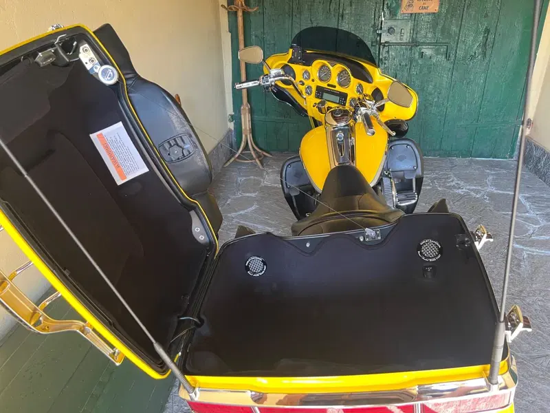 Harley-Davidson 1800 Electra Glide Ultra Classic (2012 - 13) - FLHTCUSE (8)