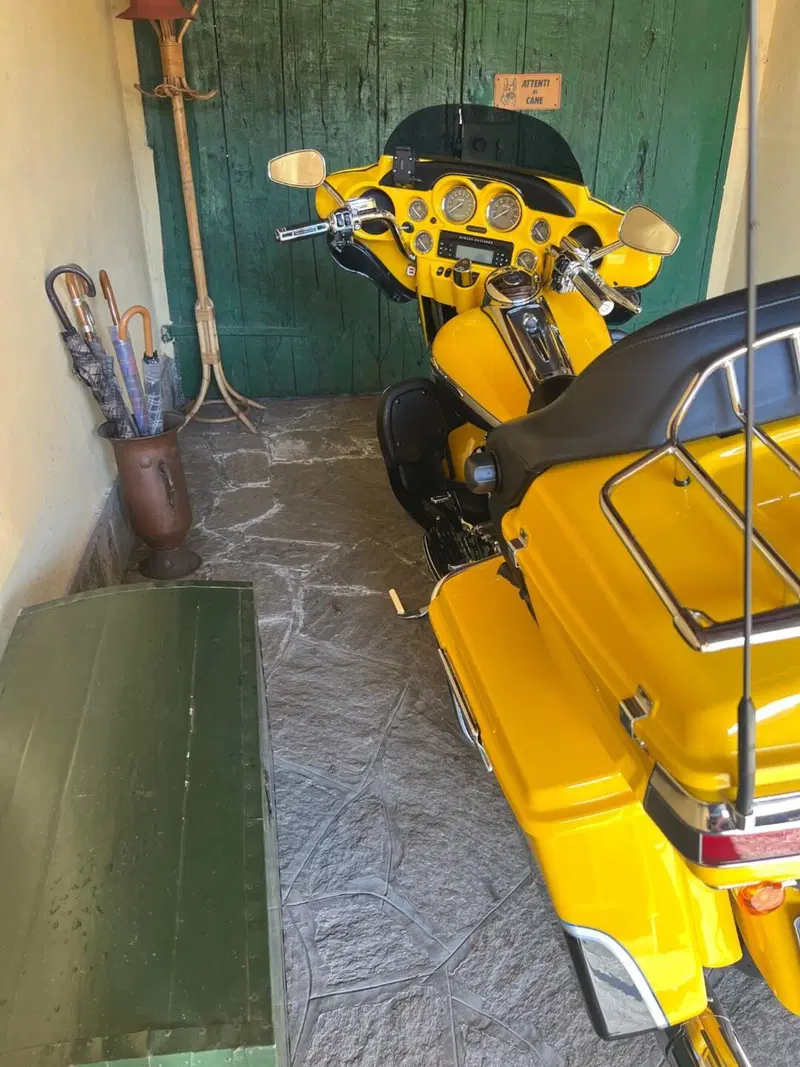 Harley-Davidson 1800 Electra Glide Ultra Classic (2012 - 13) - FLHTCUSE (10)