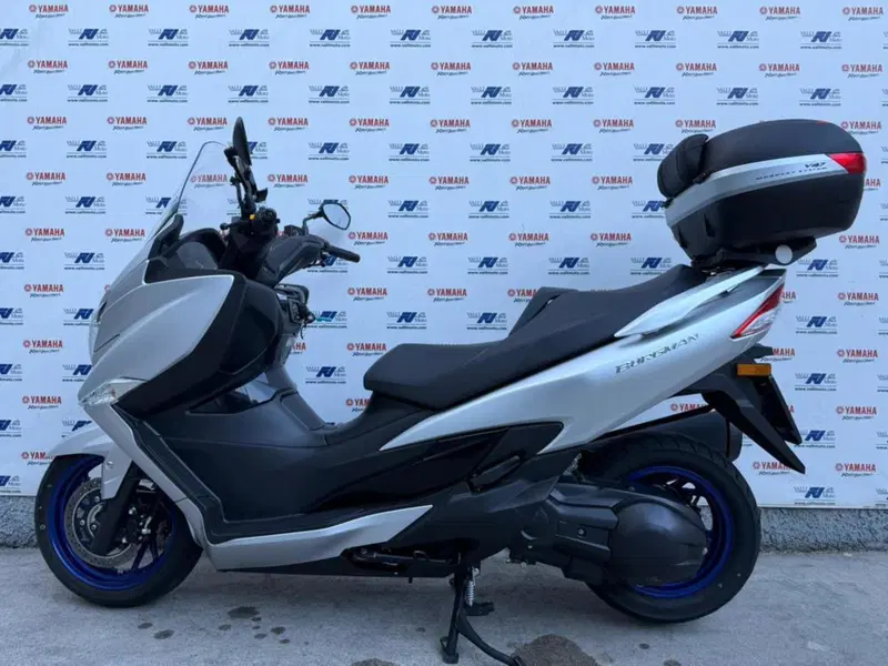 Suzuki Burgman 400 (2022 - 24) (2)