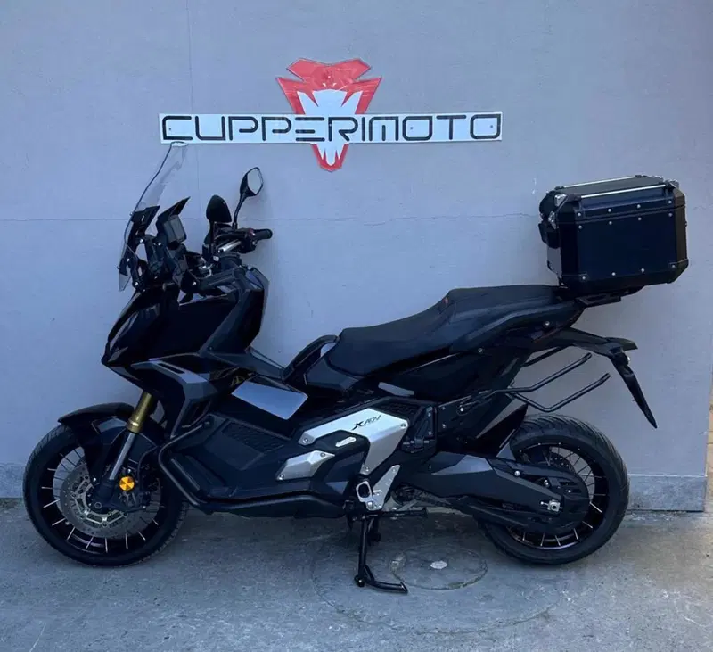 Honda X-ADV 750 DCT (2021 - 24) (2)