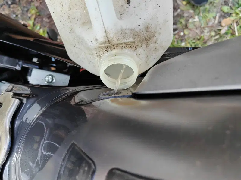 Suzuki V-Strom 650 ABS (2011 - 17) (9)