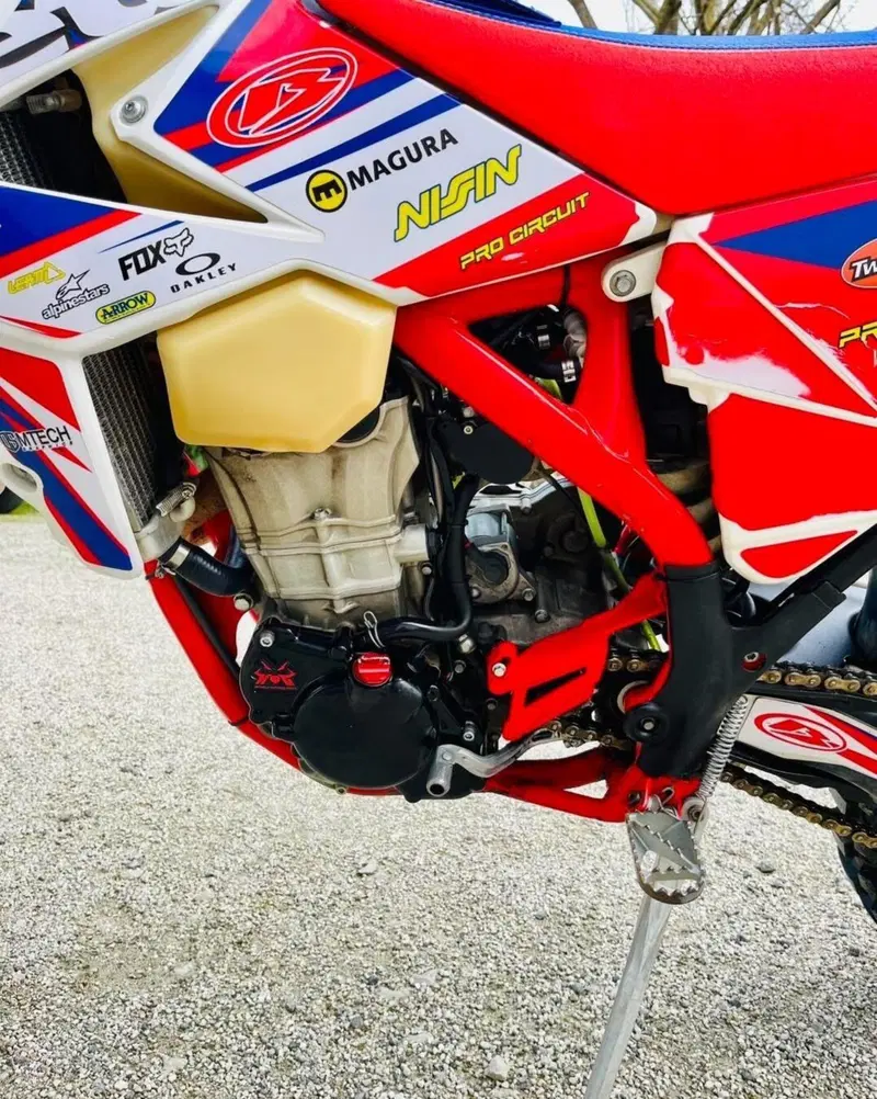 Betamotor RR 390 4T Enduro (2019) (3)