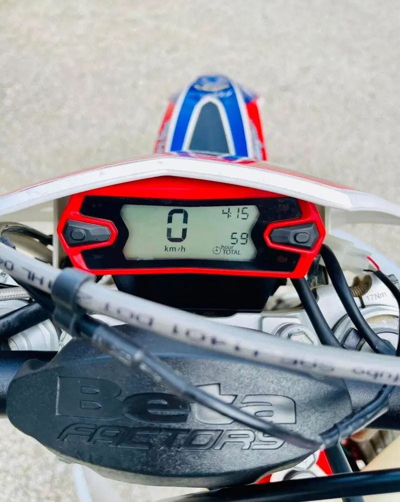 Betamotor RR 390 4T Enduro (2019) (7)