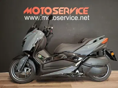 Yamaha X-Max 300 Tech Max (2021 - 24) usata