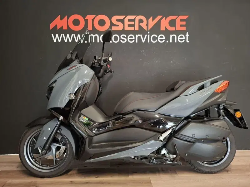 Yamaha X-Max 300 Tech Max (2021 - 24)