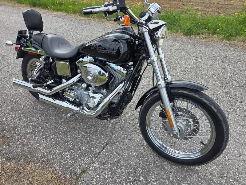 Harley-Davidson 1450 Super Glide Custom (2005 - 06) - FXDCI (3)