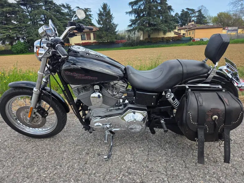 Harley-Davidson 1450 Super Glide Custom (2005 - 06) - FXDCI (4)