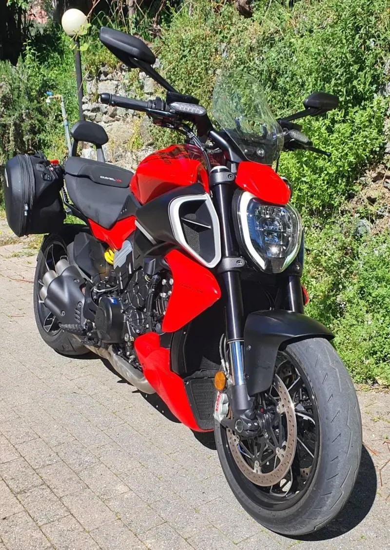 Ducati Diavel V4 (2023 - 26) (2)