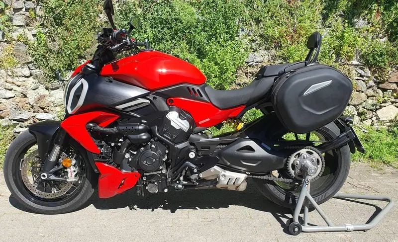 Ducati Diavel V4 (2023 - 26) (7)