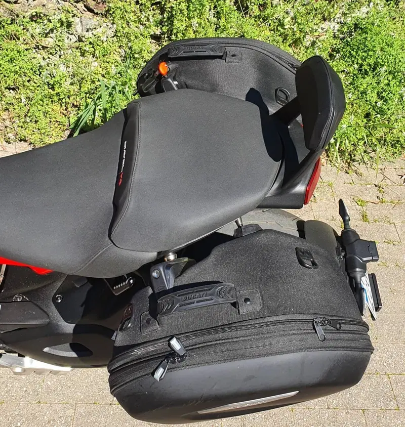 Ducati Diavel V4 (2023 - 26) (11)