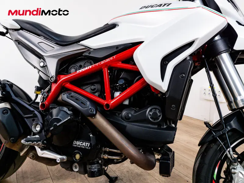 Ducati Hypermotard 939 (2016 - 18) (5)