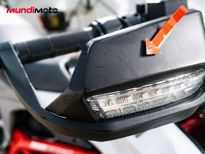 Ducati Hypermotard 939 (2016 - 18) (16)