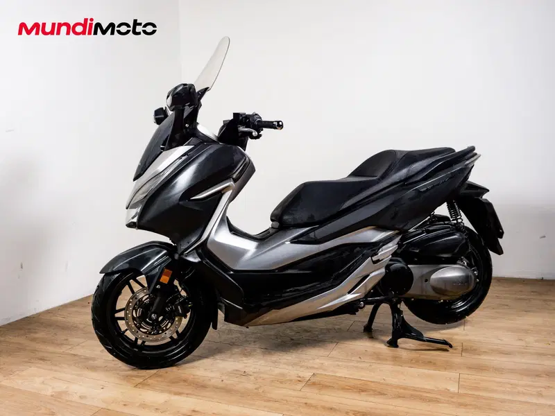 Honda Forza 300 (2019 - 20) (8)