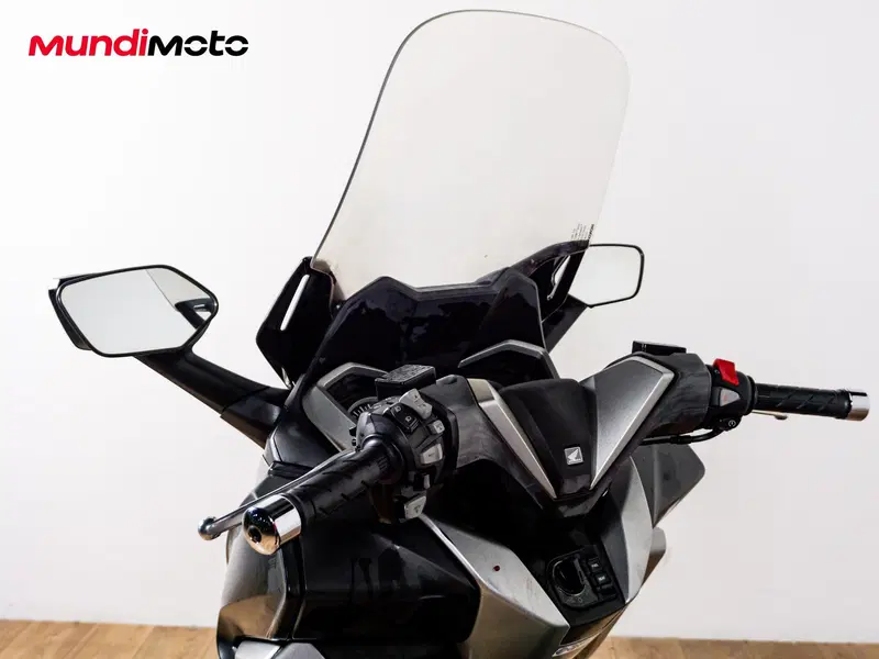 Honda Forza 300 (2019 - 20) (11)