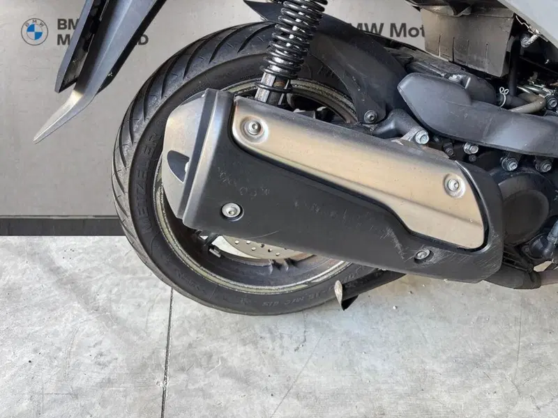 Honda SH 300 i ABS (2016 - 20) (6)