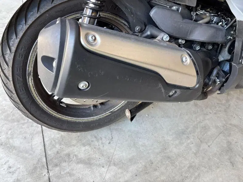 Honda SH 300 i ABS (2016 - 20) (10)