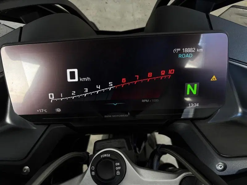 Bmw R 1250 RT (2021 - 25) (8)