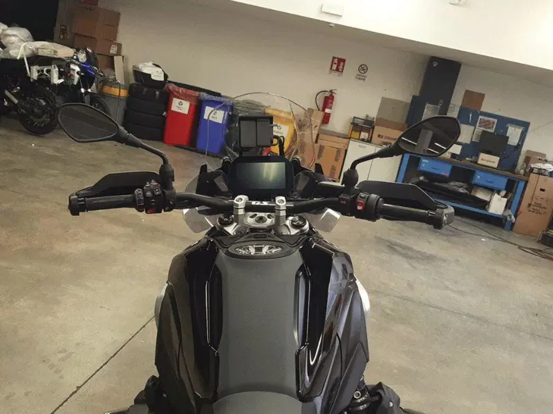 Bmw R 1300 GS Triple Black (2023 - 26) (7)