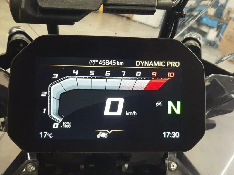 Bmw R 1300 GS Triple Black (2023 - 26) (6)
