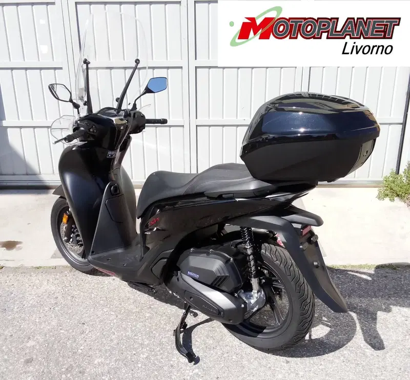 Honda SH 150i (2024 - 25) (5)