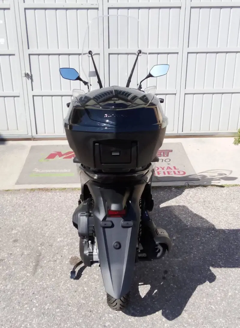Honda SH 150i (2024 - 25) (6)