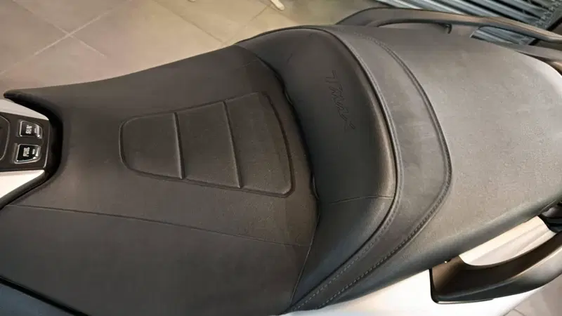 Yamaha T-Max 530 (2017 - 19) (8)