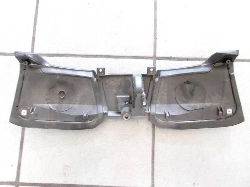 PROTEZIONE GINOCCHIA PIAGGIO MP3 350 SPORT (2)
