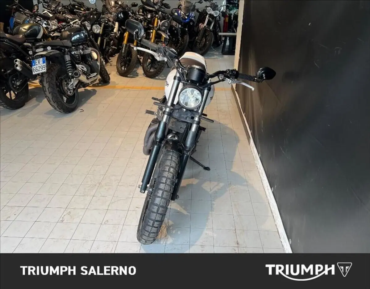 Triumph Thruxton 900 (2004 - 15) (3)