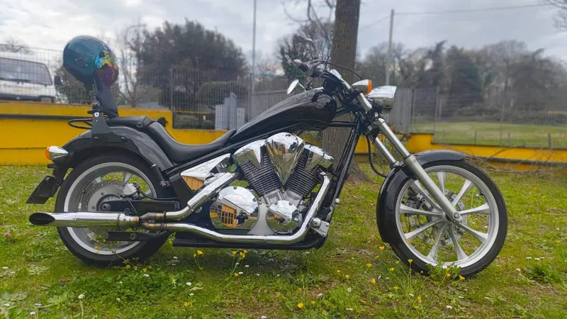 Honda VT 1300 CX (2009 - 16) (8)