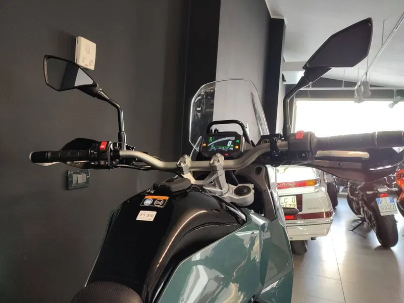 Kawasaki KLE 500 SE (2026) (5)