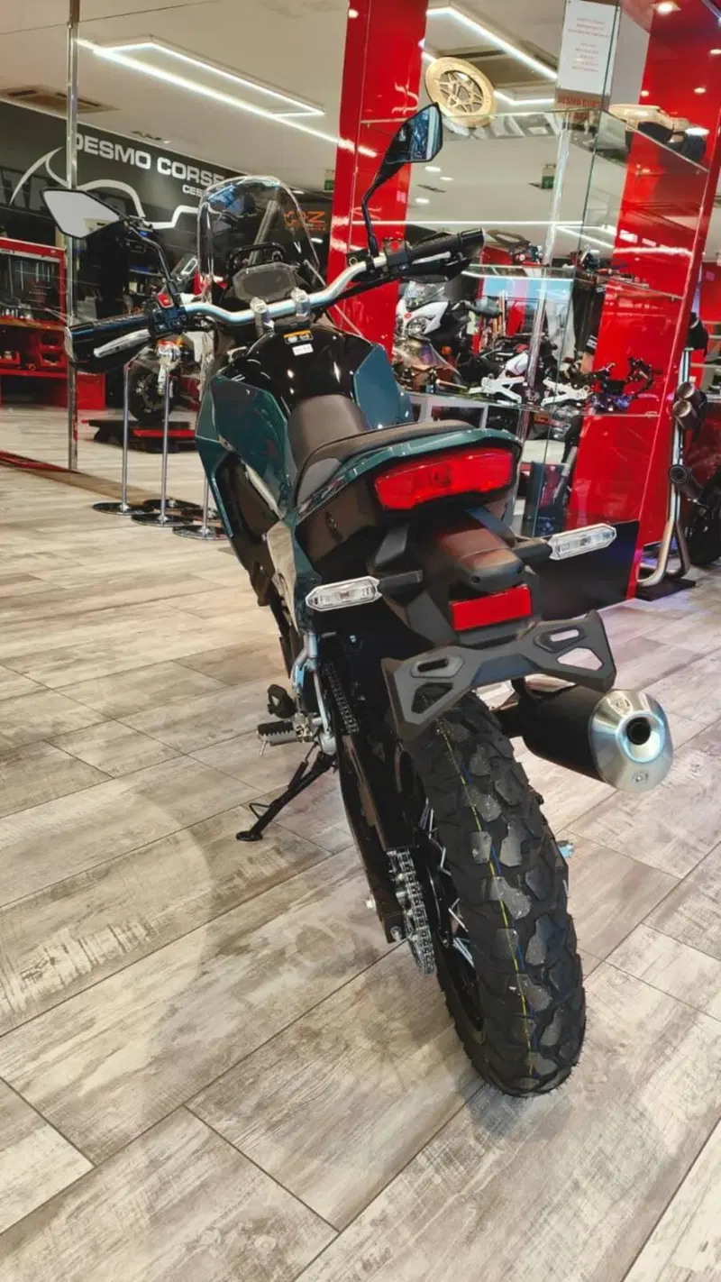 Kawasaki KLE 500 SE (2026) (5)